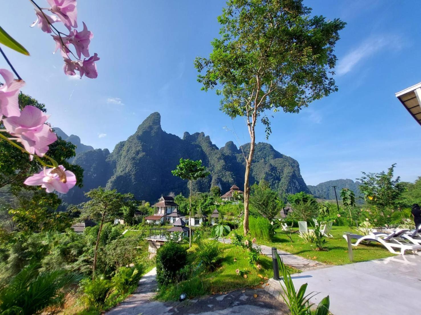 Magical Mountain View Resort Khao Sok National Park Kültér fotó